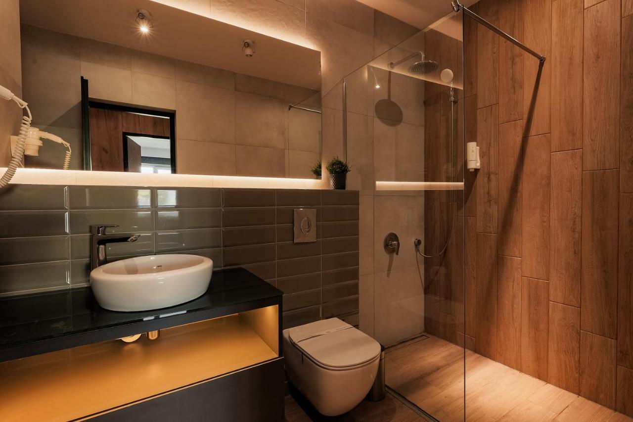 קלוז'-נאפוקה Nest Inn Stiletto Apartment מראה חיצוני תמונה