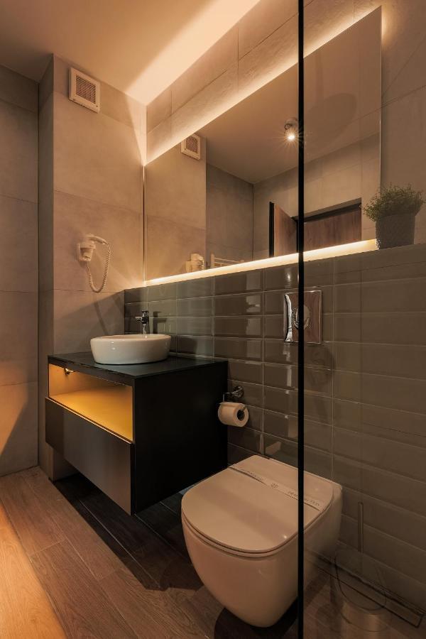 קלוז'-נאפוקה Nest Inn Stiletto Apartment מראה חיצוני תמונה