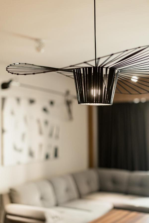 קלוז'-נאפוקה Nest Inn Stiletto Apartment מראה חיצוני תמונה