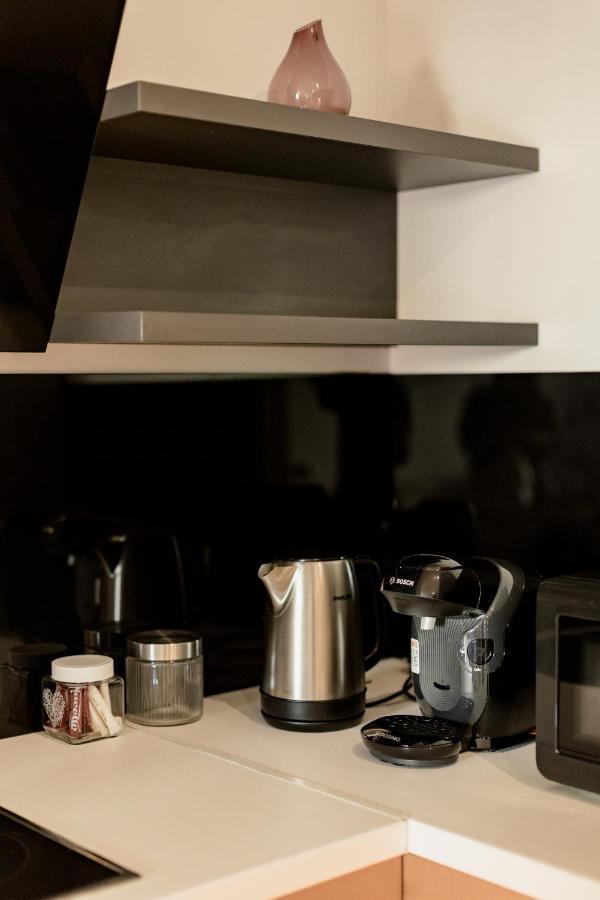 קלוז'-נאפוקה Nest Inn Stiletto Apartment מראה חיצוני תמונה